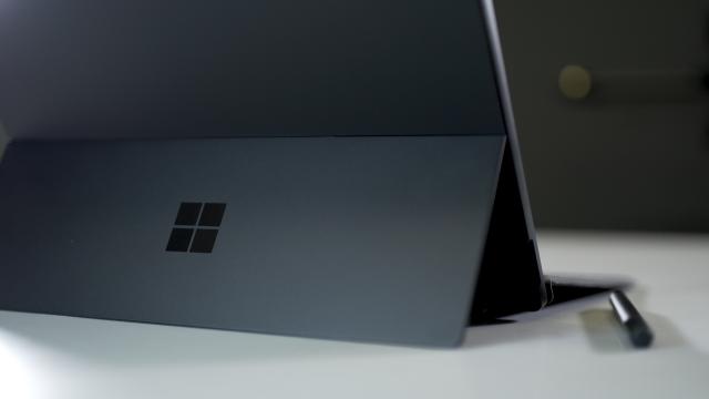 Microsoft’s Surface Pro 6 Still Doesn’t Have USB-C