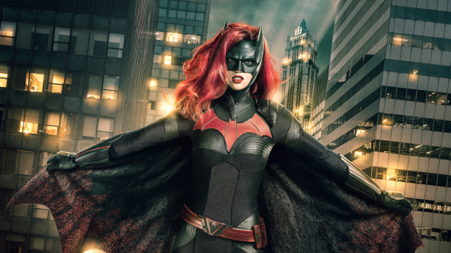 The CW’s Batwoman Rises In Our First Look At Ruby Rose As Kate Kane