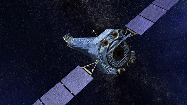 Just Days After Hubble, NASA’s Chandra X-Ray Observatory Also Enters Safe Mode