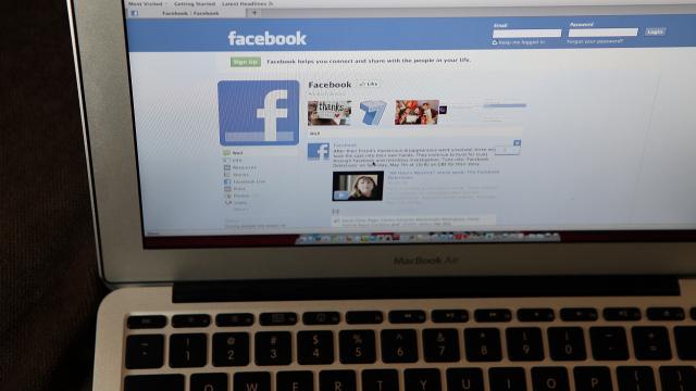 Teens Are Deserting Facebook For Facebook-Owned Instagram, Survey Finds