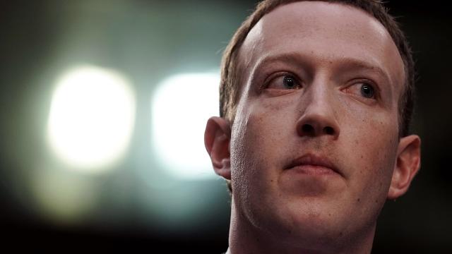 A Browser Extension Apparently Stole The Private Facebook Messages Of At Least 81,000 Accounts
