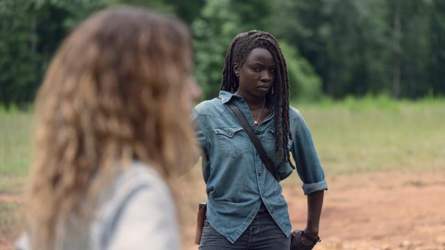 Something’s Very Wrong With Michonne On The Walking Dead