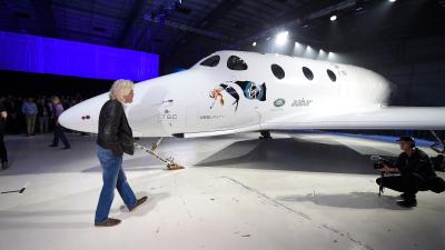 Richard Branson Says He’s Going To Send People Into Space By Christmas