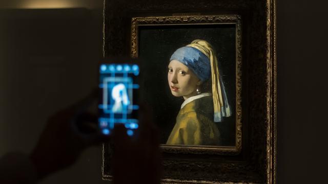 Google’s Virtual Vermeer Museum Is A Legitimately Cool Use Of AR