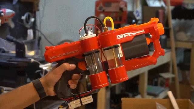 This Customised Hydrogen-Powered Nerf Blaster Makes Its Own Explosive Fuel