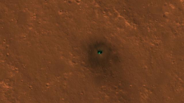 Martian Satellite Spots NASA’s InSight Lander From Space
