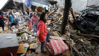 Indonesia Tsunami Death Toll Almost Doubles, Rises To More Than 420