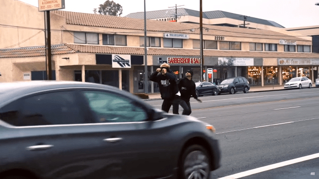 YouTube Arse Jake Paul Appears To Run Through Traffic Blindfolded For Bird Box Challenge