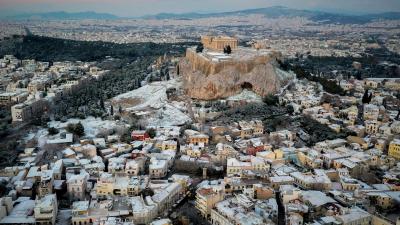 Rare Snow Has Turned Greek Ruins Into A Winter Wonderland This Week