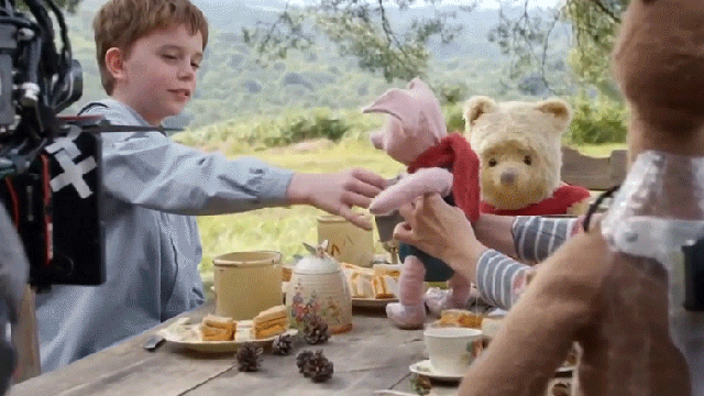 Christopher Robin’s Pooh & Friends Looked So Real Because Puppeteers Played With Real Stuffed Animals On Set