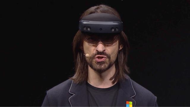 Microsoft’s Sending A Confusing Message With Its Hololens 2