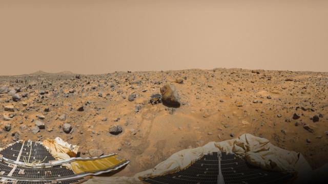 In 1997, NASA’s Pathfinder Mission Unknowingly Landed Near The Shores Of A Ancient Martian Sea