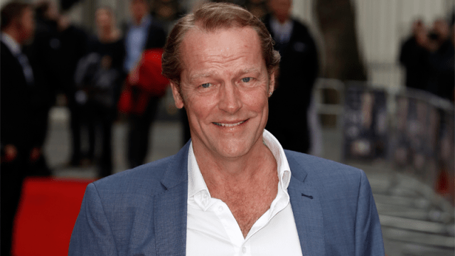 Game Of Thrones’ Iain Glen Has Just Been Cast As Bruce Wayne (on Titans)