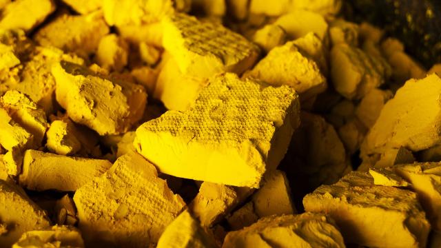 Japanese Teen Suspected Of Making Yellowcake Uranium Maybe Just Really Into Chemistry, Police Say