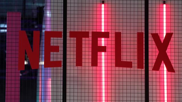 Netflix Is Testing A Feature To Serve Up Random Episodes If You Don’t Know What To Watch