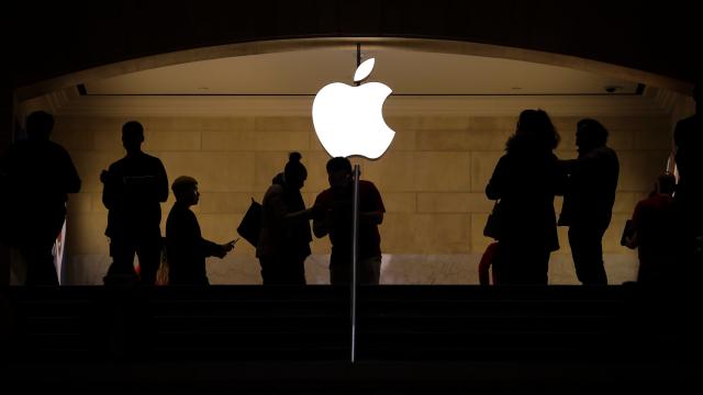 Teen Sues Apple For $1 Billion, Claiming Facial Recognition Led To False Arrest