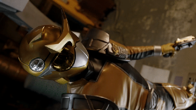 Get Your First Look At Power Rangers: Beast Morphers’ Legendary Gold Ranger