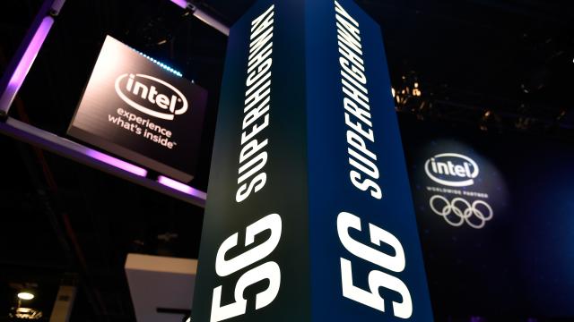 Apple Poached Intel’s Smartphone 5G Modem Lead Before Resolving Battle With Qualcomm