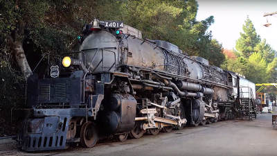 The Biggest Steam Engine In The World Just Moved Under Its Own Power For The First Time In Decades