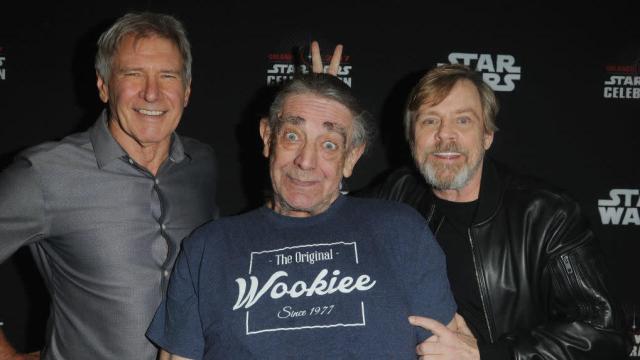 The World Of Star Wars Mourns The Loss Of Peter Mayhew