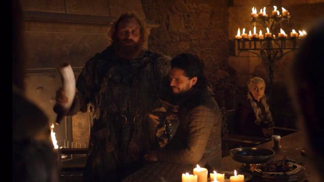 Game Of Thrones Accidentally Leaves Modern Coffee Cup On Table, Inspires New Meme