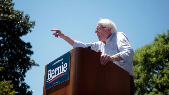 Hell Yeah, Bernie Sanders Just Endorsed A National Right-to-Repair Law For Farmers
