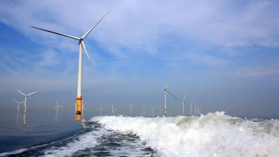 The World’s Largest Offshore Wind Farm Just Came Online
