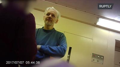 British Official Signs U.S. Extradition Order For Julian Assange Before Court Hearing On Friday
