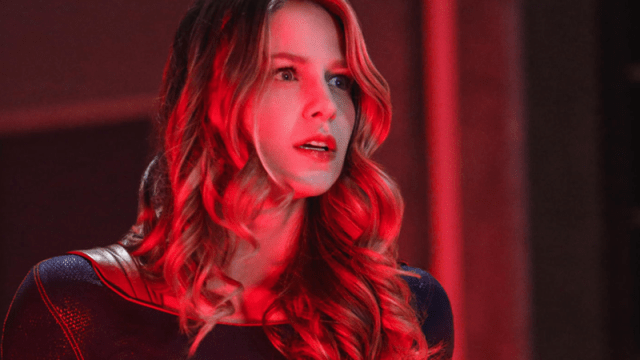 Kara Ditches The Skirt In Her New Supergirl Season 5 Outfit