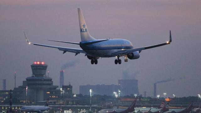 Airline Apologises After Tweeting About Which Seats You’re Least Likely To Die In