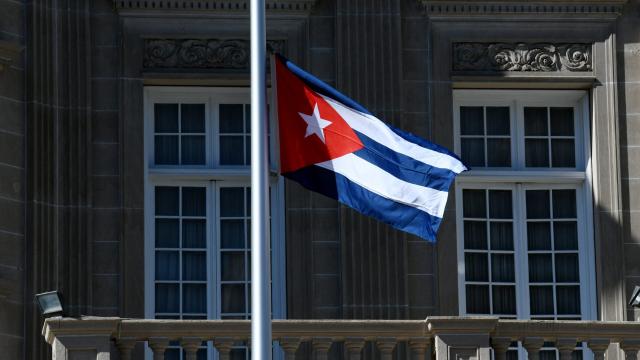 Mystery ‘Cuban Sonic Attack’ Could Have Caused Brain Differences, But Don’t Put On Your Tinfoil Hat Yet