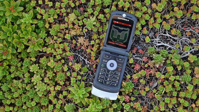 Happy 15th To The Motorola Razr: The Last Flip Phone People Actually Cared About
