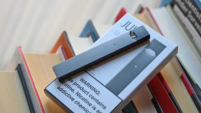 Juul’s New E-Cig Sure Is Collecting A Dumb Amount Of Data About Its Users