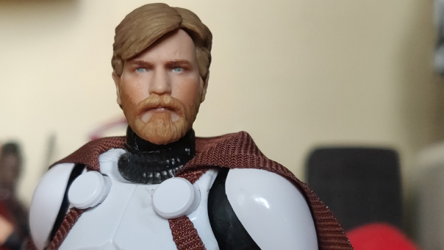 Apropos Of Nothing At All, Here’s Some Pictures Of A Sweet New Ewan McGregor Obi-Wan Kenobi Figure