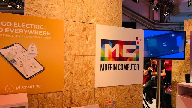 Russian Startup ‘Muffin Computer’ Wants To Keep Your Smartphone Cosy On Cold Days