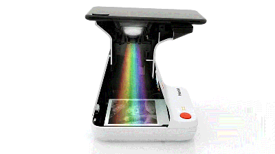 New Polaroid Prints Photos Off Your Smartphone’s Screen Without Bluetooth, Wi-Fi, Or Cables