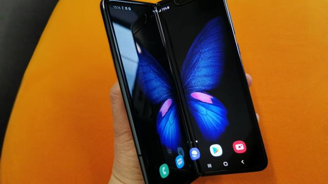 Hands On With Samsung’s New Galaxy Fold