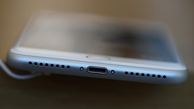 Fake Lightning Cables That Can Hijack Connected Devices Are Heading For Mass Production