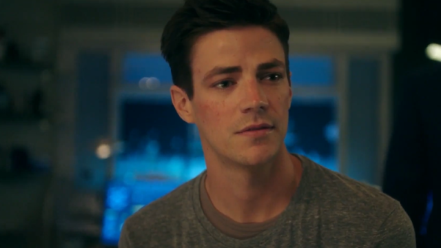 In The New Flash Trailer, Love Is The Answer To A Crisis