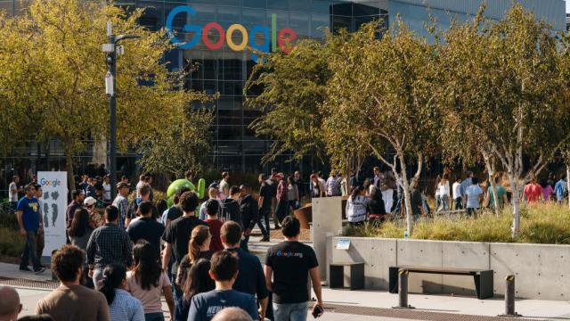 1,000 Google Employees Are Sick Of Their Bosses’ Half-Assed Climate Efforts