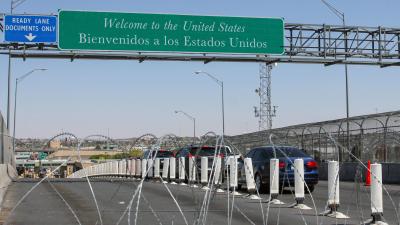 Court Rules That U.S. Border Agents Need Probable Cause To Search Travellers’ Phones