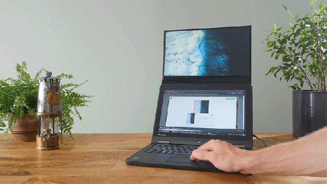 A DIY Dual-Screen Laptop That Doesn’t Sacrifice The Keyboard Is My Perfect Portable