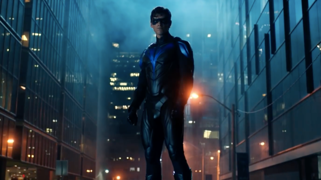Titans’ Nightwing Finally Appears In An Epic Season 2 Finale Trailer