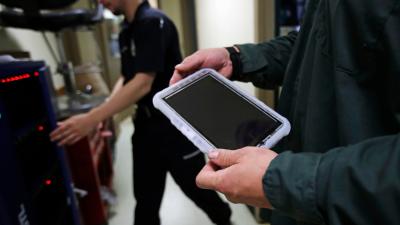 Bloodsucking U.S. Prison Telecom Is Scamming Inmates With ‘Free’ Tablets