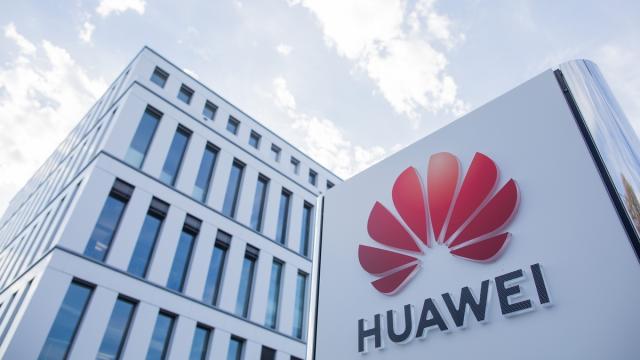 U.S. Threatens To Stop Sharing Its Toys If UK Goes Ahead With Huawei 5G