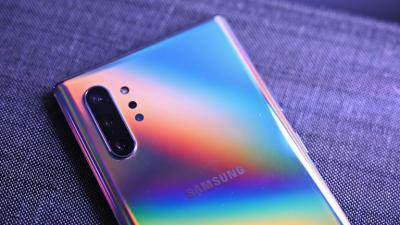 Deals: Get A $300 Gift Card With Any Samsung S10 Plan
