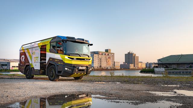 This Adorable Electric Fire Truck Is The Future We Need