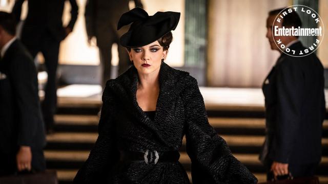 The First Look At Penny Dreadful: City Of Angels Teases Chaos, Politics, And Lewks