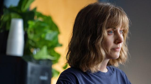 In The Trailer For Horse Girl, Alison Brie Struggles To Separate Reality From Fantasy