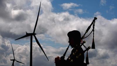 Scotland Is On Track To Hit 100 Per Cent Renewable Energy This Year, SlÃ inte Mhath!